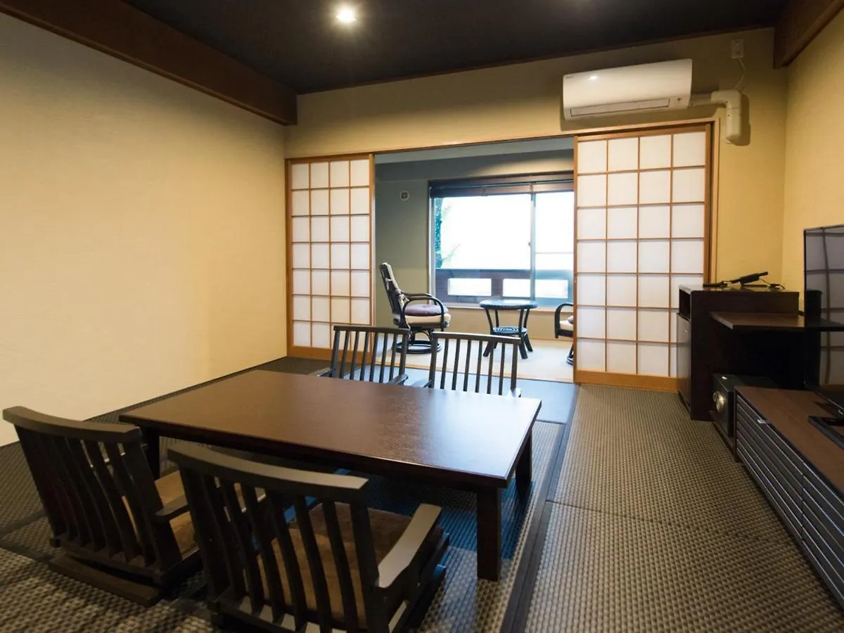 旅館 LiVEMAX RESORT 箱根仙石原