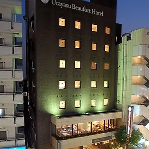 Отель Beaufort Ураясу
