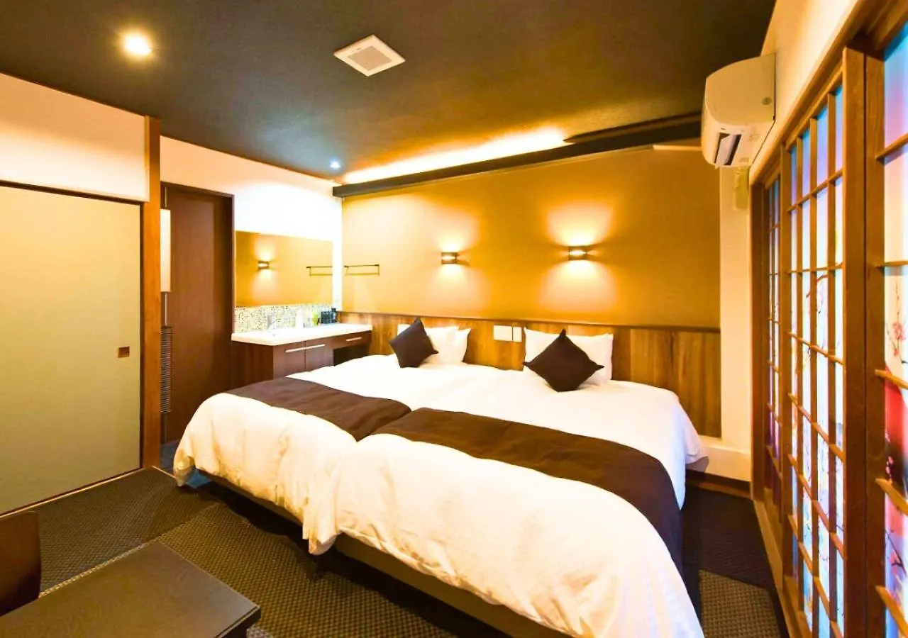 Рёкан Livemax Resort Hakone Sengokuhara